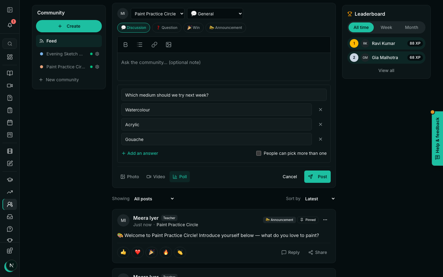 The writing box open with a poll: the community and space chosen at the top, the kind of post, the question and three answers